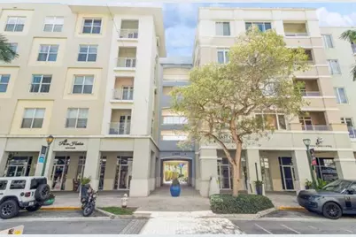 1200 Town Center Drive #305, Jupiter, FL 33458 - Photo 2