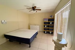 1670 Forest Lakes Cir, West Palm Beach, FL 33406 - Photo 32