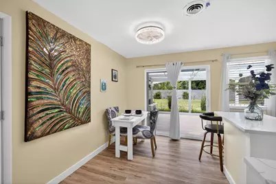 140 W 31st Court, Riviera Beach, FL 33404 - Photo 10