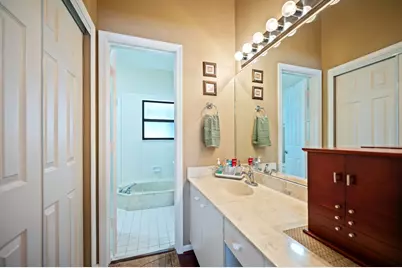 5531 Hawkes Bluff Avenue, Davie, FL 33331 - Photo 12