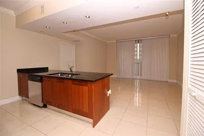 4100 Salzedo Street #512, Coral Gables, FL 33146 - Photo 4