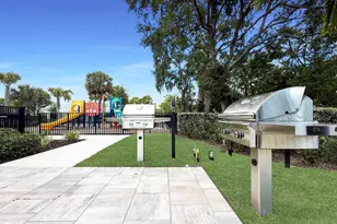 240 Sherwood Forest Dr, Delray Beach, FL 33445 - Photo 36