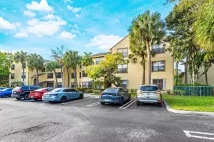 2305 N Congress Ave, Boynton Beach, FL 33426 - Photo 1