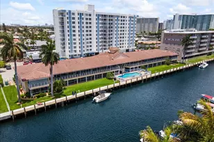 2864 NE 33rd Ct, Fort Lauderdale, FL 33306 - Photo 2