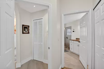 327 SW 191st Terrace, Pembroke Pines, FL 33029 - Photo 26