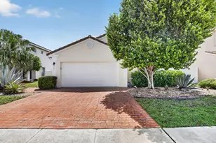 327 SW 191st Terrace, Pembroke Pines, FL 33029 - Photo 1