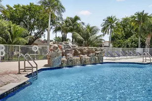 327 SW 191st Terrace, Pembroke Pines, FL 33029 - Photo 46