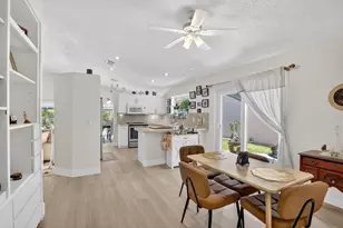 327 SW 191st Terrace, Pembroke Pines, FL 33029 - Photo 18