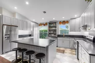 182 Saratoga Blvd E, Royal Palm Beach, FL 33411 - Photo 6