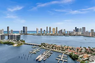 7000 Island Blvd, Aventura, FL 33160 - Photo 46