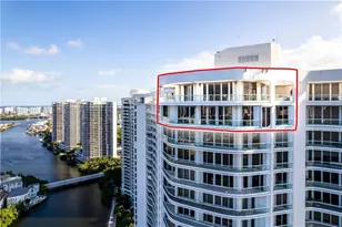 7000 Island Blvd, Aventura, FL 33160 - Photo 48