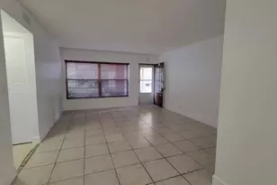 3712 N University Dr, Coral Springs, FL 33065 - Photo 10