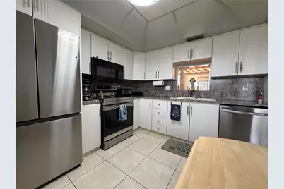 2304 Lucaya Lane #L4, Coconut Creek, FL 33066 - Photo 24