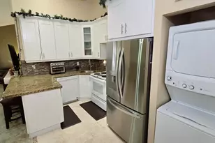 616 NW 47th St, Deerfield Beach, FL 33064 - Photo 8