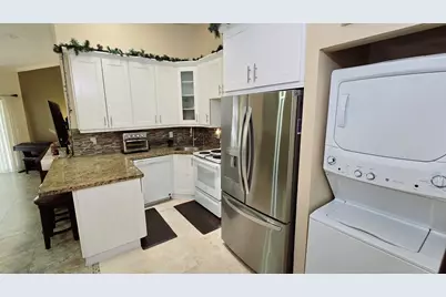 616 NW 47th Street, Deerfield Beach, FL 33064 - Photo 8