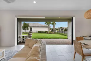 801 SE Courances Dr, Port Saint Lucie, FL 34984 - Photo 10