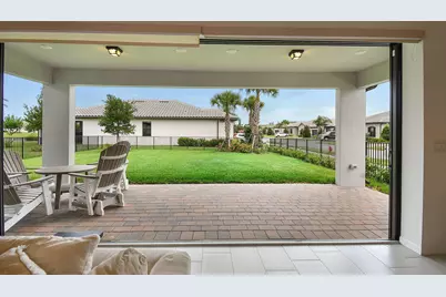 801 SE Courances Drive, Port Saint Lucie, FL 34984 - Photo 8