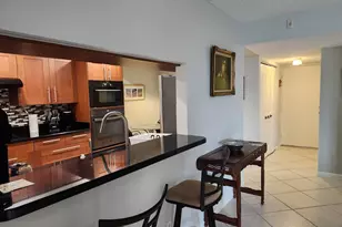 450 Egret Cir, Delray Beach, FL 33444 - Photo 2