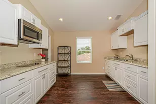 1750 SW Berkshire Cir Circle SW, Vero Beach, FL 32968 - Photo 26