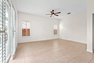 376 E Royal Cove Circle, Davie, FL 33325 - Photo 14