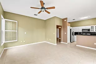 376 E Royal Cove Cir, Davie, FL 33325 - Photo 20