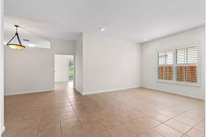 376 E Royal Cove Circle, Davie, FL 33325 - Photo 8