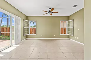 376 E Royal Cove Cir, Davie, FL 33325 - Photo 12