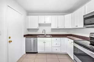 8900 W Sample Rd, Coral Springs, FL 33065 - Photo 4