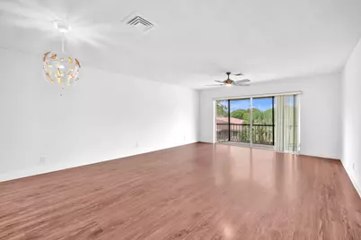 8900 W Sample Road #204, Coral Springs, FL 33065 - Photo 12
