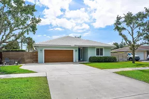 1420 High Ridge Rd, Lake Worth Beach, FL 33461 - Photo 2