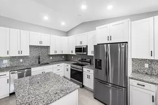 120 Mayfair Ln, Boynton Beach, FL 33426 - Photo 10