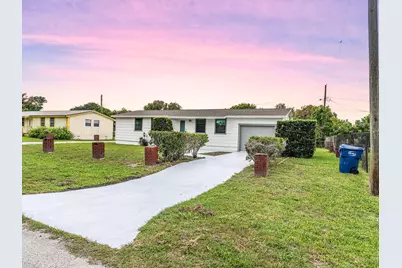 1028 Kentucky Avenue, Clewiston, FL 33440 - Photo 2