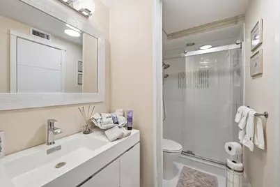 53 Piedmont B, Delray Beach, FL 33484 - Photo 18