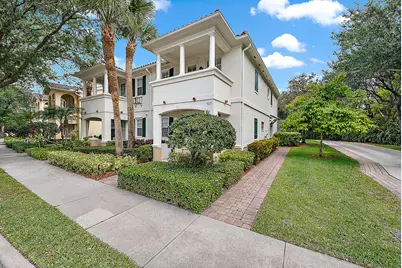 107 Rivinia Drive, Jupiter, FL 33458 - Photo 2
