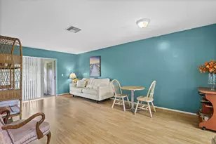 2885 W Ashley Dr Dr W, West Palm Beach, FL 33415 - Photo 2