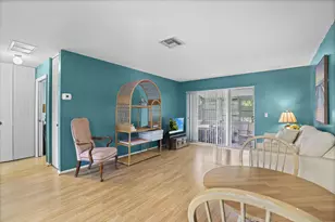 2885 W Ashley Dr Dr W, West Palm Beach, FL 33415 - Photo 1
