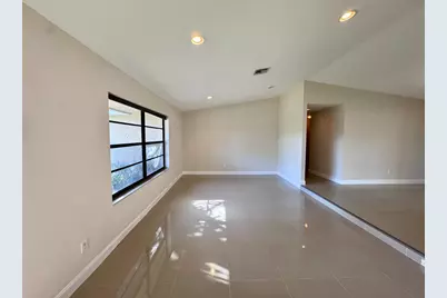 13471 Jonquil Place, Wellington, FL 33414 - Photo 10