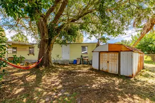 5009 Deanna Ln, Fort Pierce, FL 34946 - Photo 4