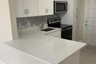 1648 NE 31st Ct, Pompano Beach, FL 33064 - Photo 2