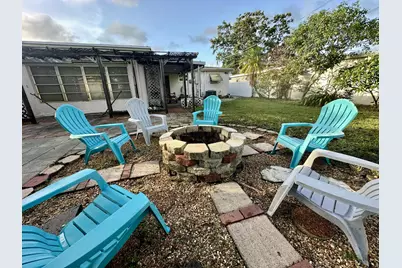 7000 SW 11th Street, Pembroke Pines, FL 33023 - Photo 1
