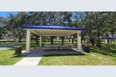 1617 Meadows Circle W, Boynton Beach, FL 33436 - Photo 26