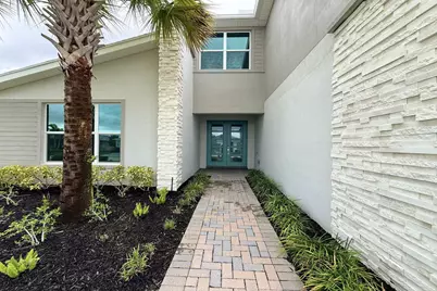10710 SW Hensley Street, Port Saint Lucie, FL 34987 - Photo 4