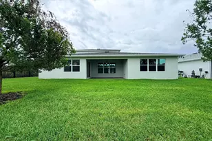 10710 SW Hensley St, Port Saint Lucie, FL 34987 - Photo 32