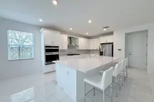 10710 SW Hensley St, Port Saint Lucie, FL 34987 - Photo 10