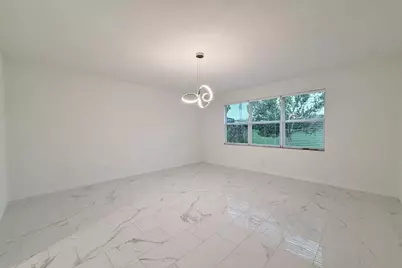 10710 SW Hensley Street, Port Saint Lucie, FL 34987 - Photo 14