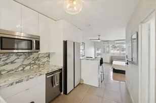 851 Meridian Ave, Miami Beach, FL 33139 - Photo 2