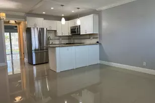 800 W Horizons W, Boynton Beach, FL 33435 - Photo 2
