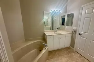 4645 SE Bridgetown Ct, Stuart, FL 34997 - Photo 12