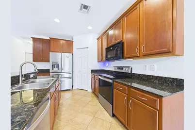 157 Blue Grotto Drive, Fort Pierce, FL 34945 - Photo 10