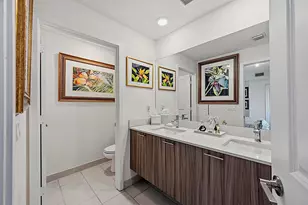 8321 Central Park Blvd, Doral, FL 33166 - Photo 32